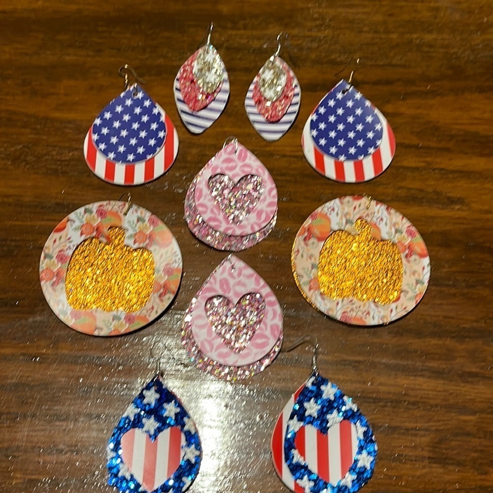 Set of 5 holiday earrings